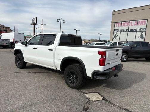 2025 Chevrolet Silverado 1500 ZR2
