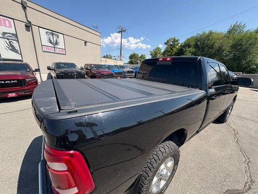 2022 RAM 2500 Big Horn Crew Cab 4x4 6'4' Box
