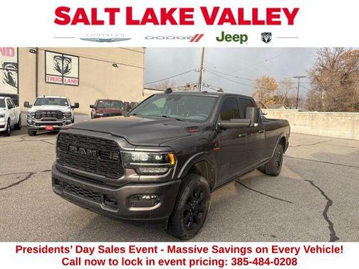 2022 RAM 3500 Limited Crew Cab 4x4 8' Box