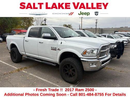 2017 RAM 2500 Laramie Crew Cab 4x4 6'4' Box