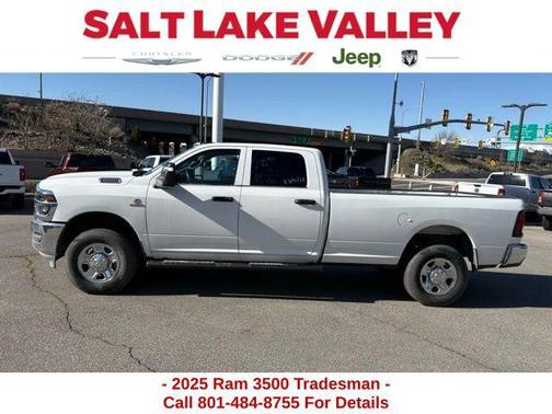 2025 RAM 3500 Tradesman Crew Cab 4x4 8' Box