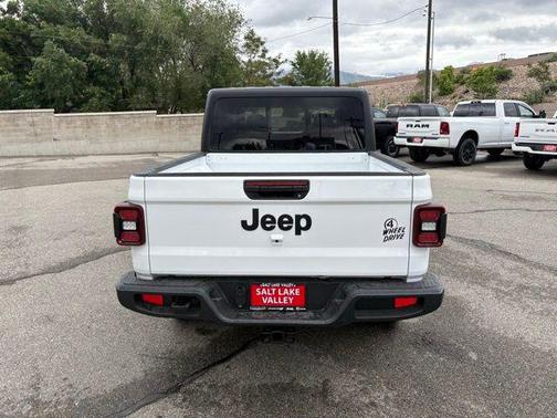 2025 Jeep Gladiator Willys