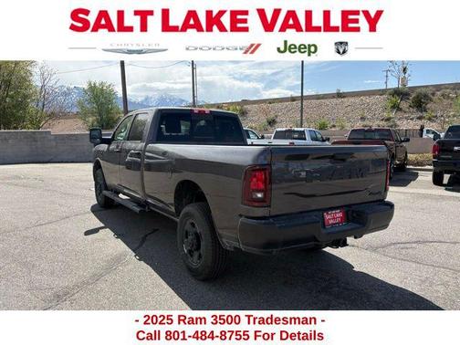 2025 RAM 3500 Tradesman Crew Cab 4x4 8' Box
