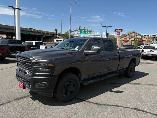 2025 RAM 3500 Tradesman Crew Cab 4x4 8' Box