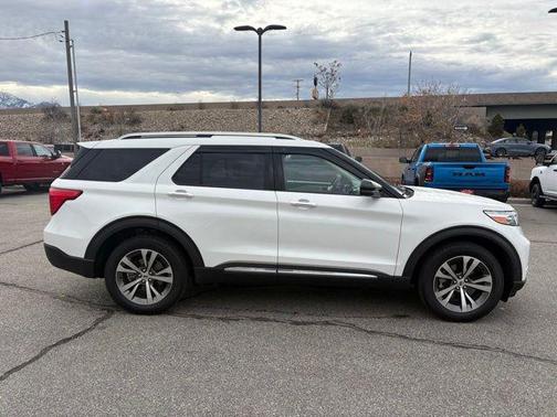 2020 Ford Explorer Platinum