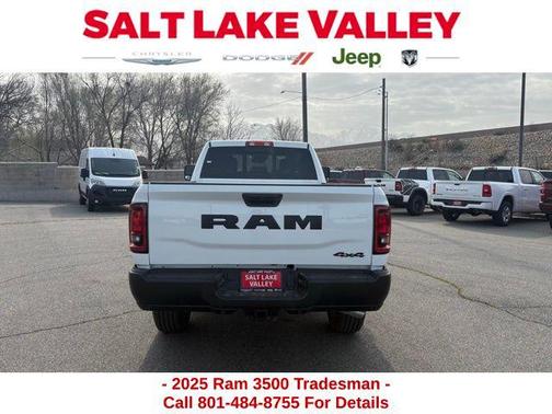 2025 RAM 3500 Tradesman Crew Cab 4x4 8' Box