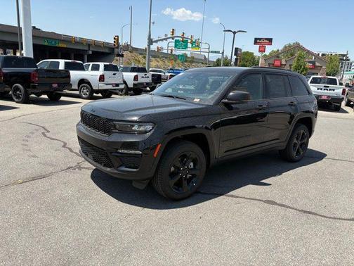 2025 Jeep Grand Cherokee Limited X
