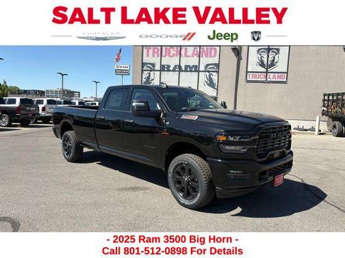 2025 RAM 3500 Big Horn Crew Cab 4x4 8' Box