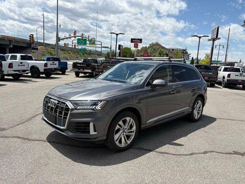 2024 Audi Q7 55 Premium Plus