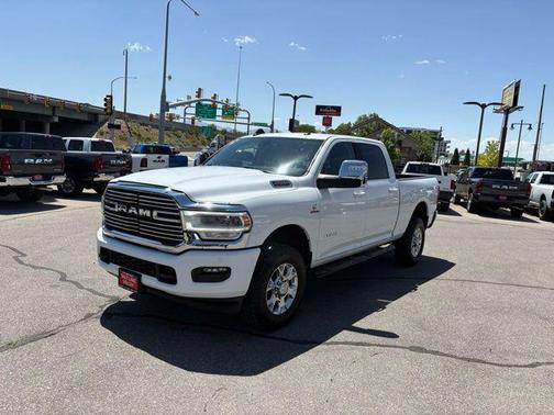 2024 RAM 2500 Laramie Crew Cab 4x4 6'4' Box