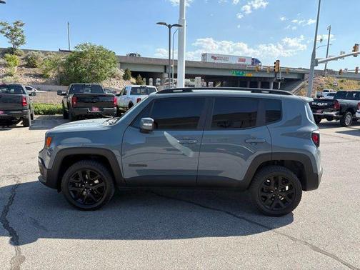 2017 Jeep Renegade Altitude