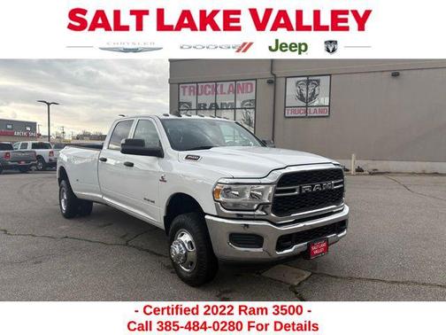 2022 RAM 3500 Tradesman Crew Cab 4x4 8' Box