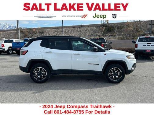 2024 Jeep Compass Trailhawk