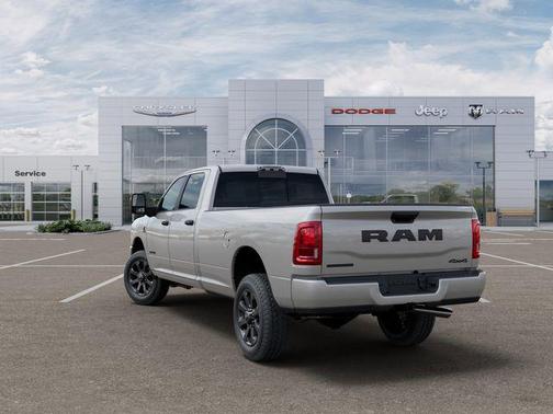 2026 RAM 3500 Big Horn Crew Cab 4x4 8' Box