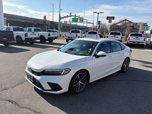 2022 Honda Civic Touring