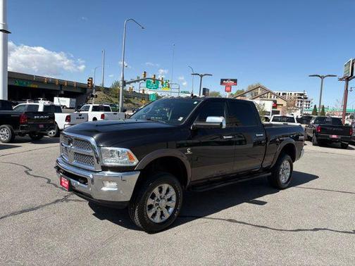 2018 RAM 2500 Laramie Crew Cab 4x4 6'4' Box