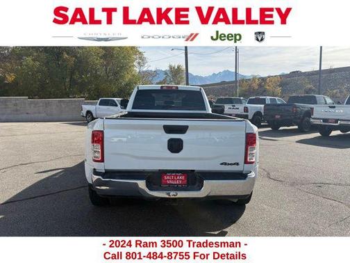 2024 RAM 3500 Tradesman Crew Cab 4x4 8' Box
