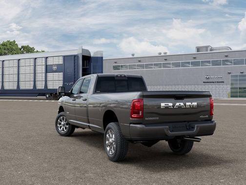 2026 RAM 3500 Laramie Crew Cab 4x4 8' Box