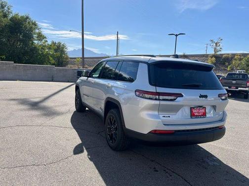 2025 Jeep Grand Cherokee L Altitude