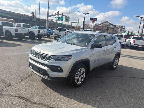 2025 Jeep Compass Latitude