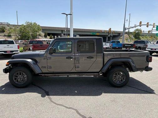 2025 Jeep Gladiator Sport S