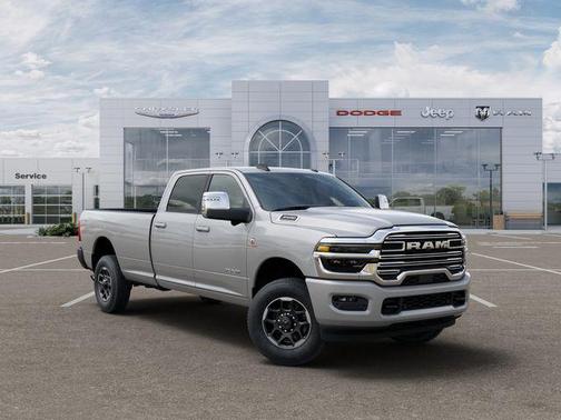 2026 RAM 3500 Laramie Crew Cab 4x4 8' Box