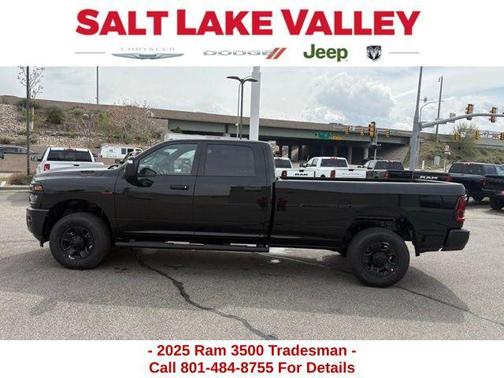 2025 RAM 3500 Tradesman Crew Cab 4x4 8' Box