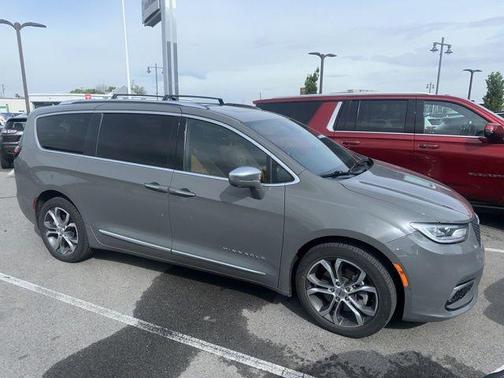 2021 Chrysler Pacifica L
