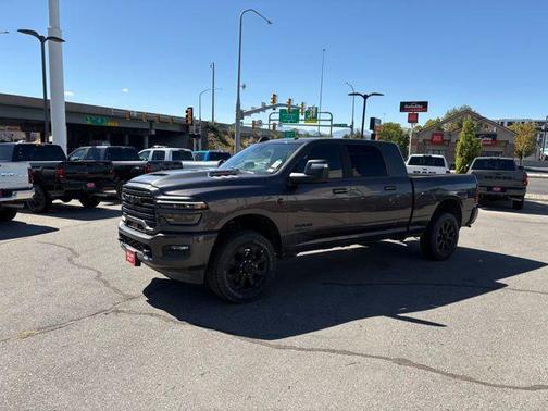 2025 RAM 2500 Laramie Crew Cab 4x4 6'4' Box