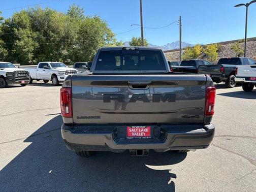 2025 RAM 2500 Laramie Crew Cab 4x4 6'4' Box