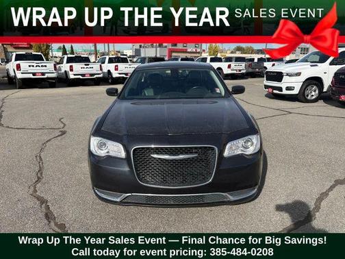2016 Chrysler 300 Limited