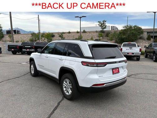 2023 Jeep Grand Cherokee Laredo
