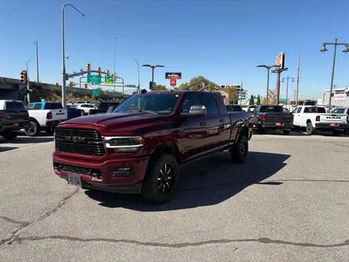2020 RAM 2500 Laramie Mega Cab 4X4 6'4' Box
