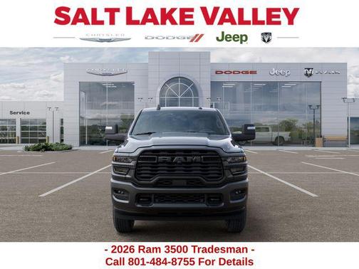 Ceramic Gray Clearcoat 2026 RAM 3500 Tradesman Crew Cab 4x4 8' Box