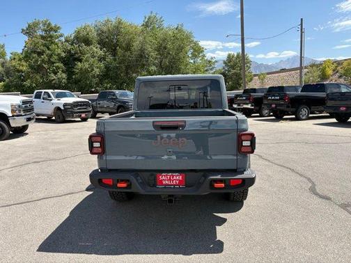 2025 Jeep Gladiator Mojave