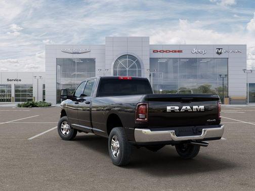 2025 RAM 2500 Tradesman Crew Cab 4x4 8' Box