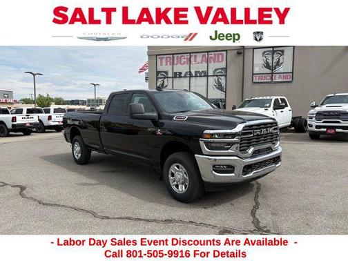 2025 RAM 2500 Tradesman Crew Cab 4x4 8' Box