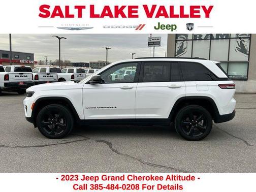 2023 Jeep Grand Cherokee Altitude