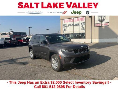 2025 Jeep Grand Cherokee Laredo