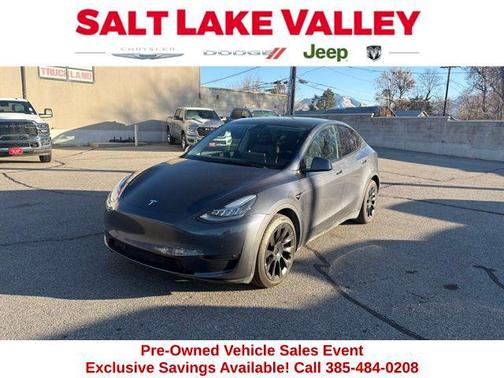 2022 Tesla Model Y Long Range Dual Motor All-Wheel Drive