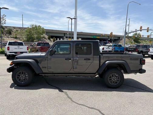 2025 Jeep Gladiator Sport S