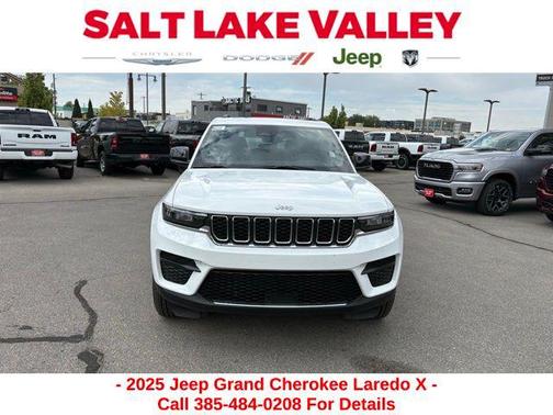 2025 Jeep Grand Cherokee Laredo