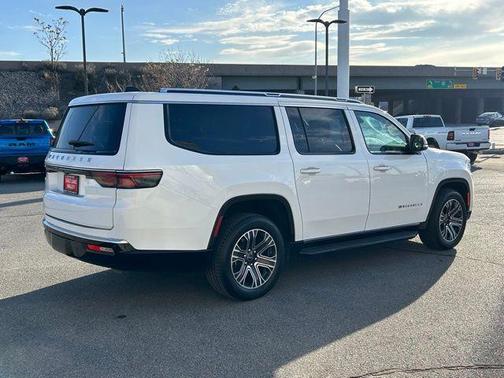 2025 Jeep Wagoneer L Series I 4x4