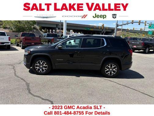 2023 GMC Acadia AWD SLT