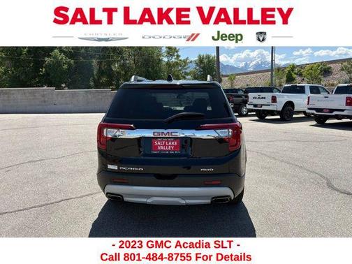 2023 GMC Acadia AWD SLT