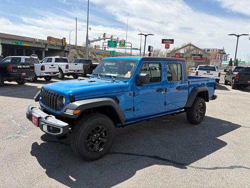 2025 Jeep Gladiator Sport