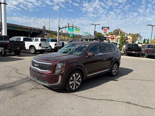 2022 Kia Telluride S
