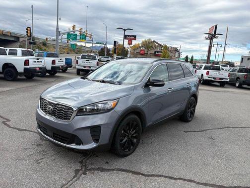 2020 Kia Sorento S