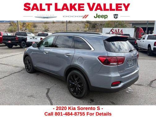 2020 Kia Sorento S