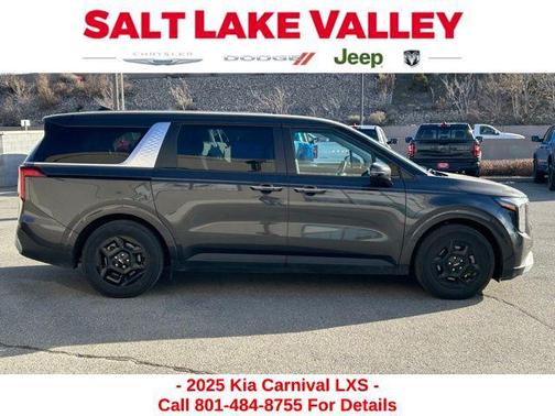 2025 Kia Carnival LXS